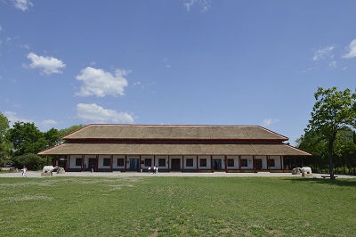 "洹水安阳名不虚,三千年前是帝都"--- 殷  墟